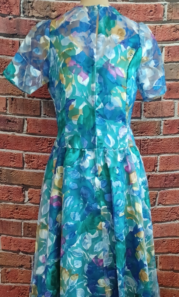 VINTAGE DRESS - Picture 4 of 9